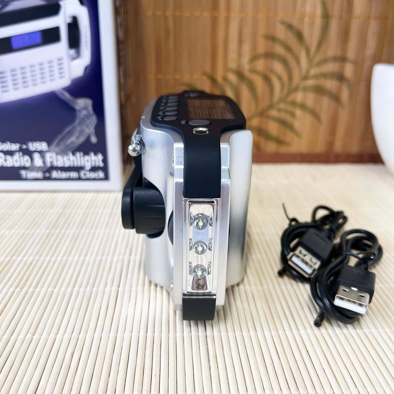 Lynx - Solar Radio & LED Flashlight